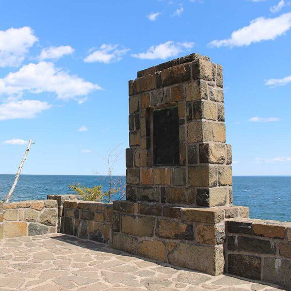 hand formed stone and bronze plaque at buchanan wayside on scenic 61