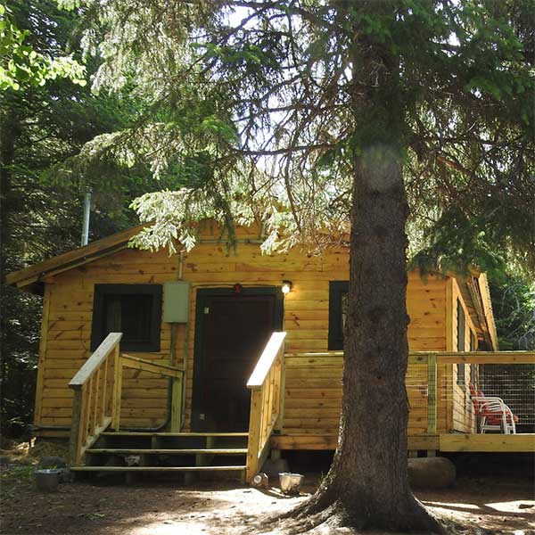 Trail Center Lodge North Shore Visitor