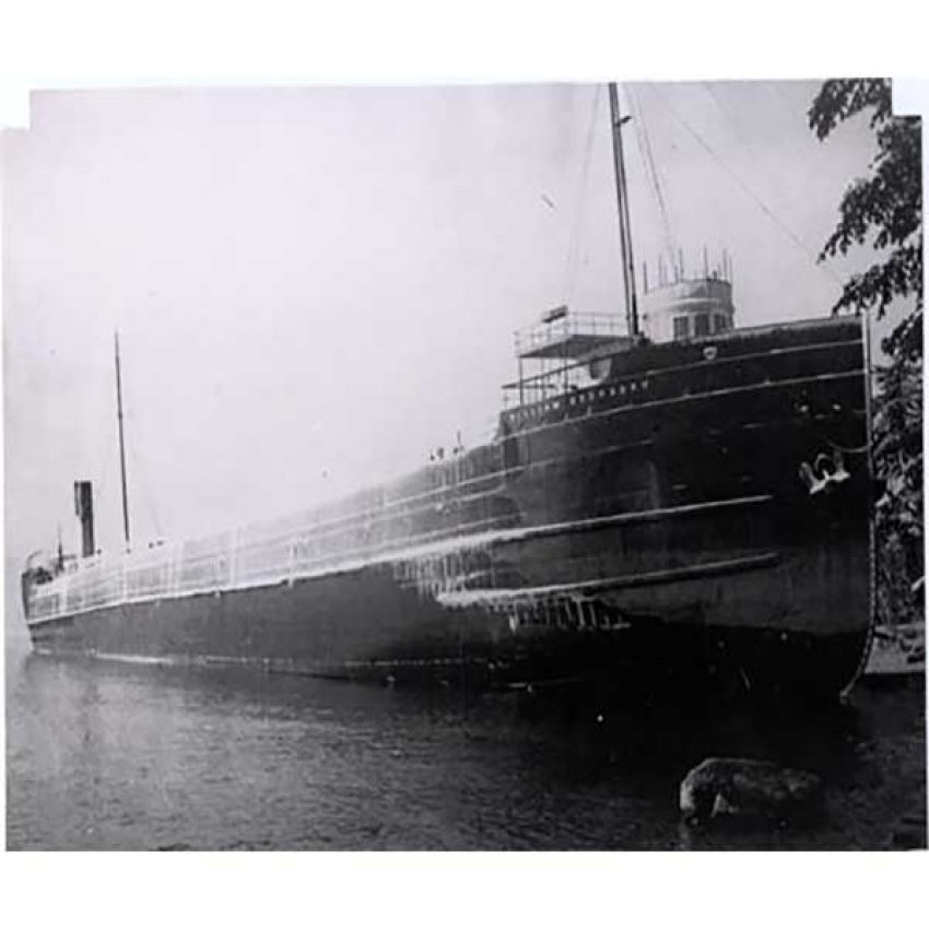 william-edenborn-aground iron ore carrier william edenborn aground